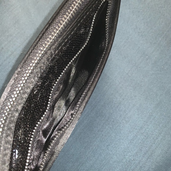 Victoria's Secret Black/Silver Sequin Clutch - Picture 6 of 8